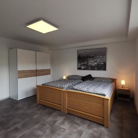 Moderne Wohnung Mit Terrasse Und Eigenem Zugang. Remscheid Ngoại thất bức ảnh