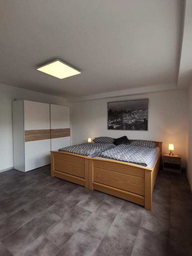 Moderne Wohnung Mit Terrasse Und Eigenem Zugang. Remscheid Ngoại thất bức ảnh