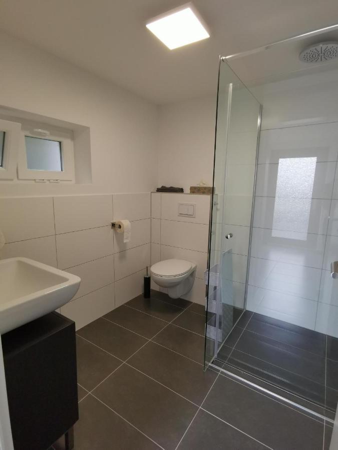 Moderne Wohnung Mit Terrasse Und Eigenem Zugang. Remscheid Ngoại thất bức ảnh